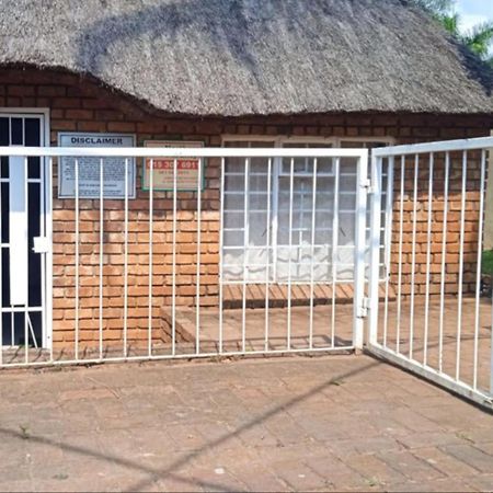 Kaste Guesthouse Tzaneen Exterior photo